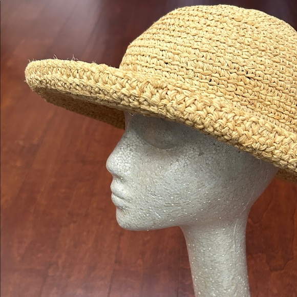 Vintage Woven Straw Sun Hat, Straight out of a 90s RomCom - Picture 3 of 13